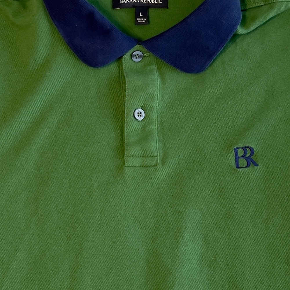 Banana Republic Green with Blue Collar Polo Shirt Size Large